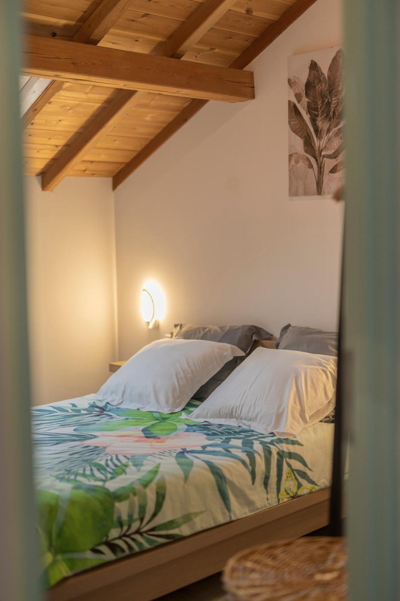 Le Cosy Apartment Гилестр Екстериор снимка