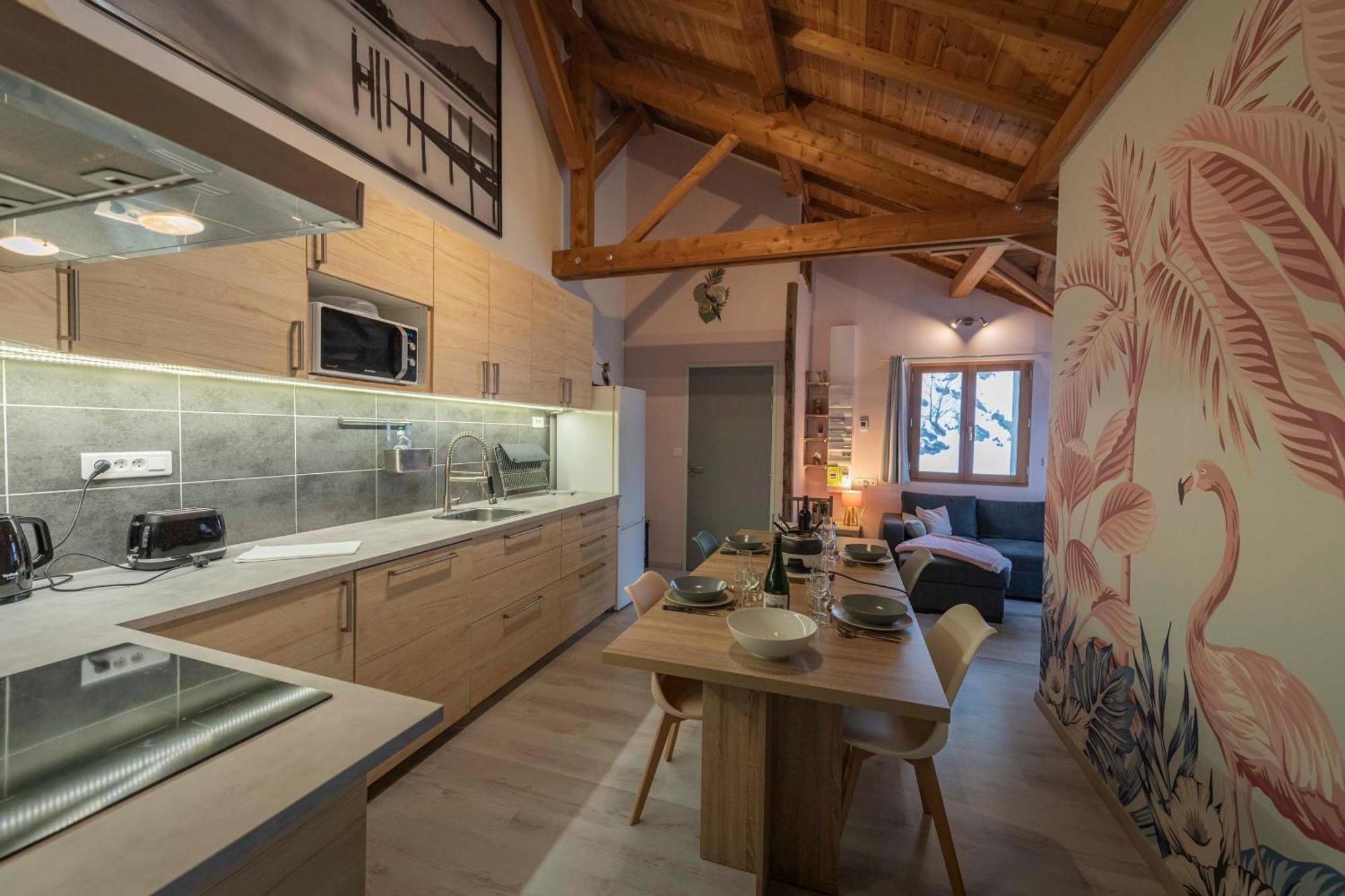 Le Cosy Apartment Гилестр Екстериор снимка